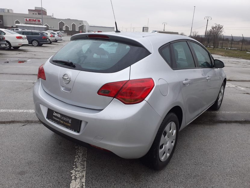 OPEL ASTRA 1.7 Diesel 110 CP - imagine 2