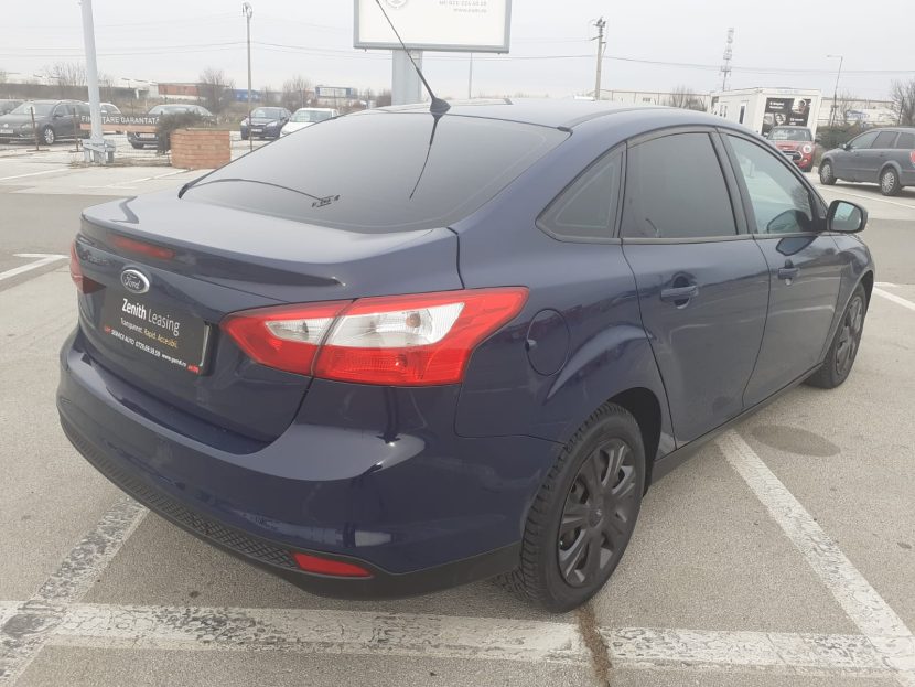FORD FOCUS 1.6 Diesel 116 CP - imagine 2