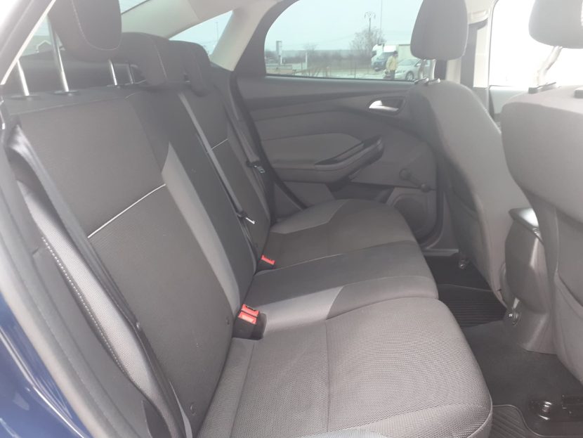FORD FOCUS 1.6 Diesel 116 CP - imagine 5