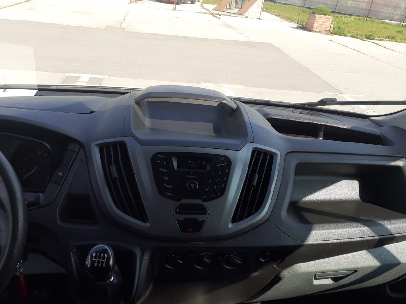 FORD TRANSIT 2.2 Diesel 125 CP - imagine 3