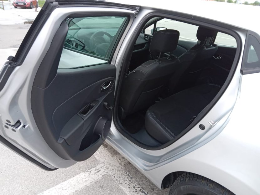 RENAULT CLIO 1.5 Diesel 90 CP - imagine 5