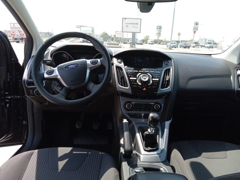 FORD FOCUS 1.6 Diesel 116 CP - imagine 3
