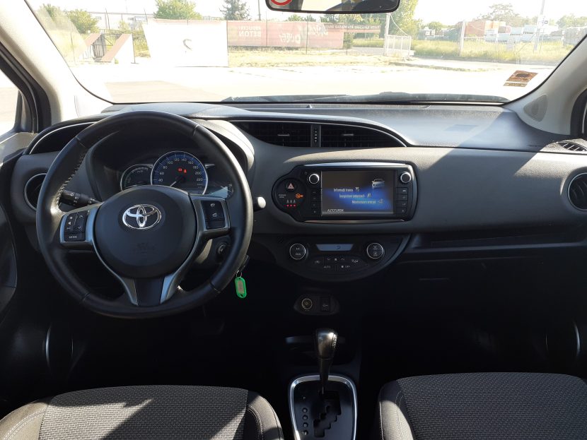 TOYOTA YARIS 1.5 HYBRID 74 CP - imagine 3