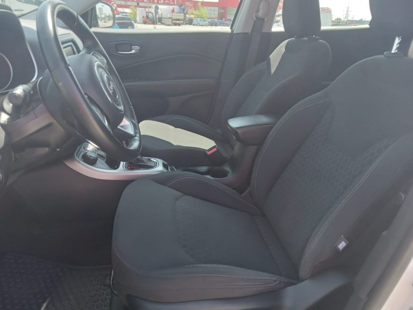 JEEP COMPASS 2.0 Diesel 140 CP - imagine 4