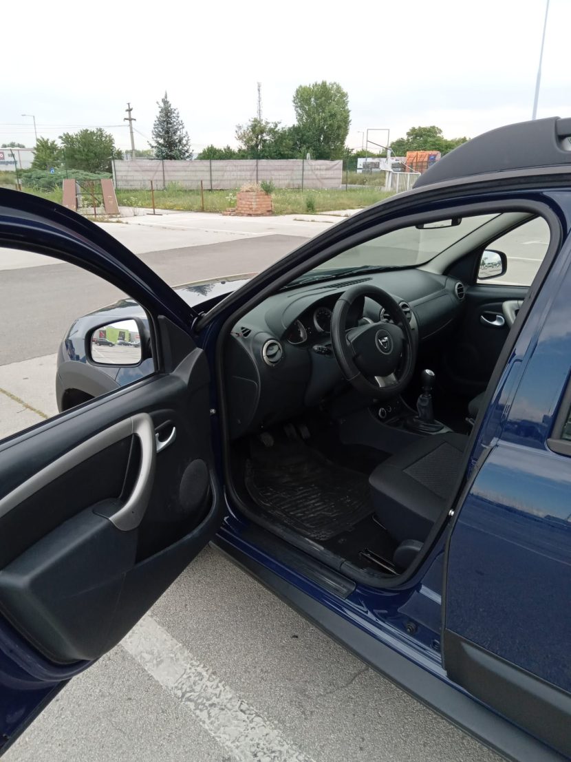 DACIA DUSTER 1.5 Diesel 110 CP - imagine 4