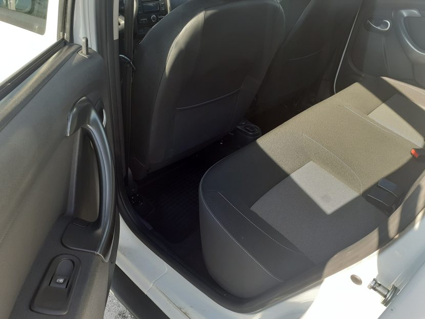 DACIA DUSTER 1.5 Diesel 110 CP - imagine 5