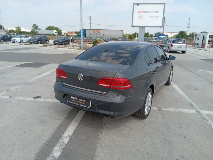 VOLKSWAGEN PASSAT 1.6 Diesel 105 CP - imagine 2