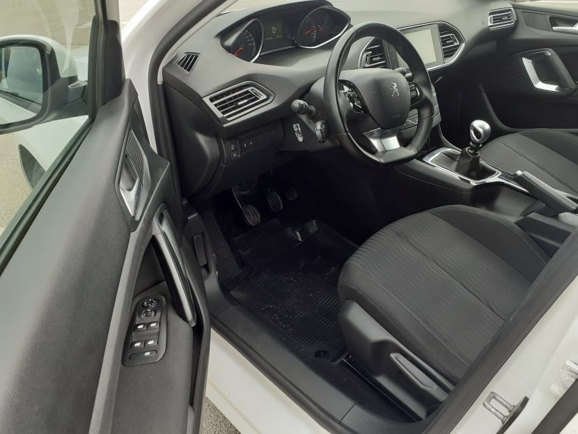 PEUGEOT 308 1.6 Diesel 120 CP - imagine 4