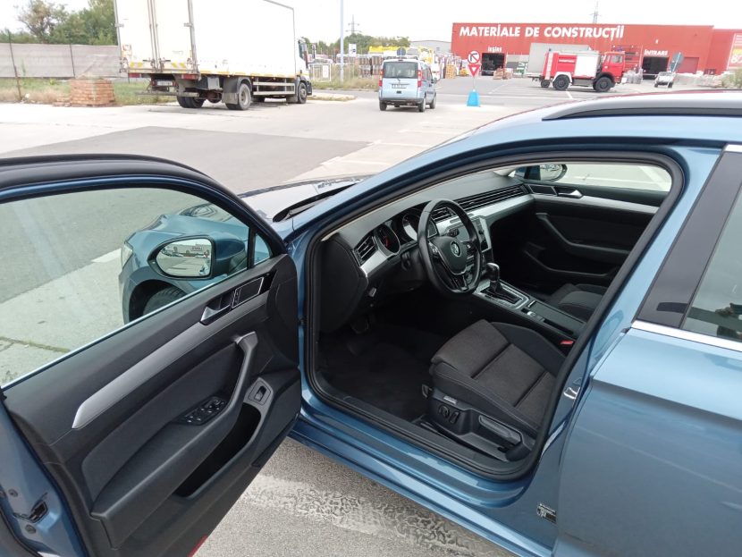VOLKSWAGEN PASSAT 2.0 Diesel 150 CP - imagine 4