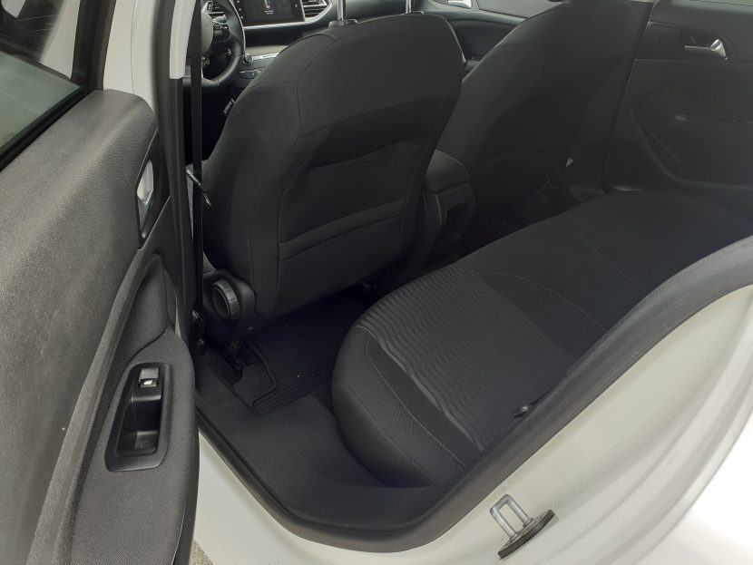PEUGEOT 308 1.6 Diesel 120 CP - imagine 5