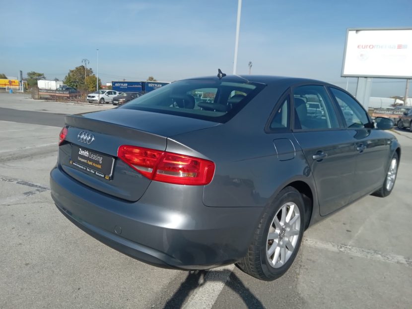 AUDI A4 2.0 Diesel 136 CP - imagine 2