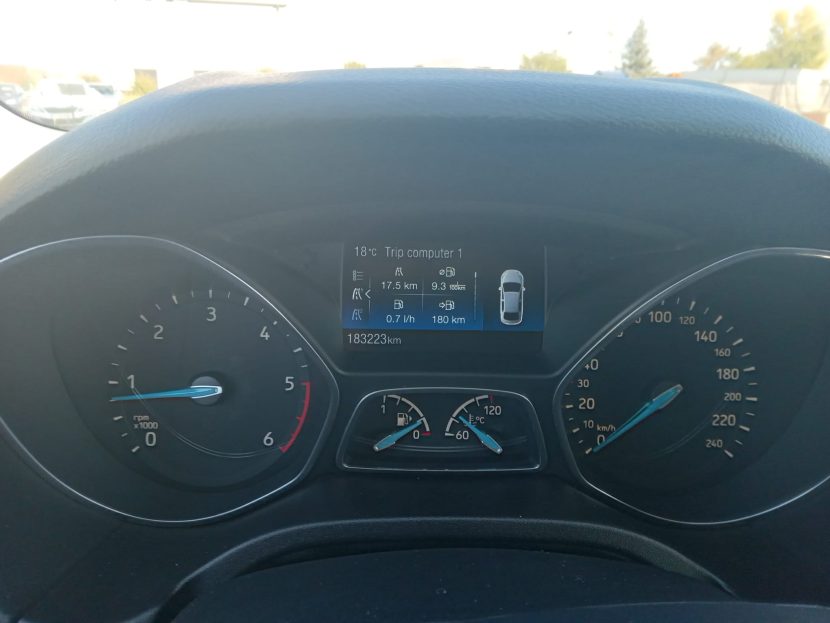 FORD FOCUS 1.5 Diesel 120 CP - imagine 6