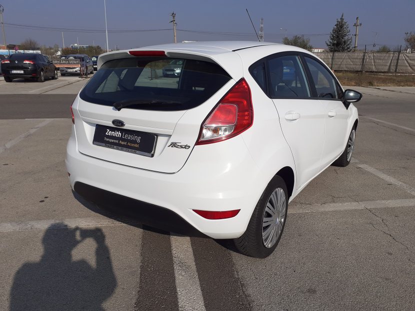 FORD FIESTA 1.5 Diesel 75 CP - imagine 2