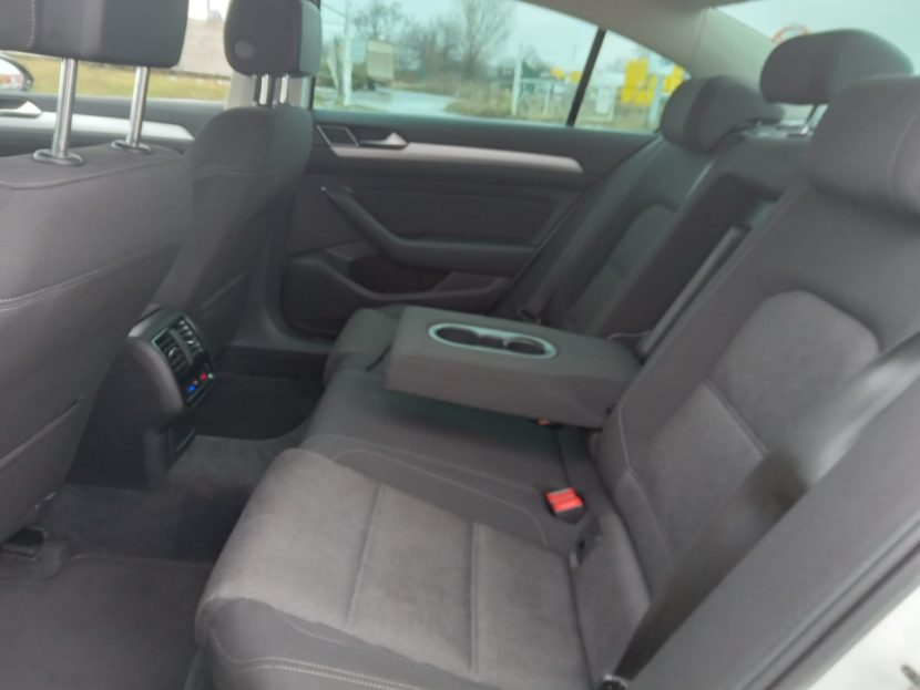 VOLKSWAGEN PASSAT 1.6 Diesel 120 CP - imagine 5