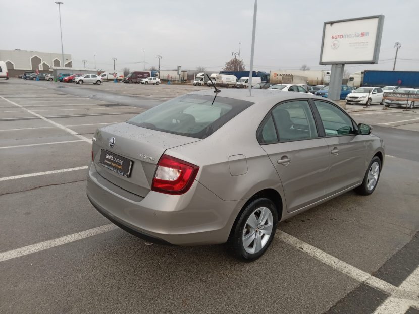 SKODA RAPID 1.0 BENZINA 110 CP - imagine 2