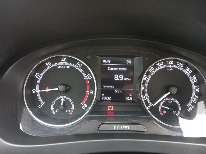 SKODA RAPID 1.0 BENZINA 110 CP - imagine 6