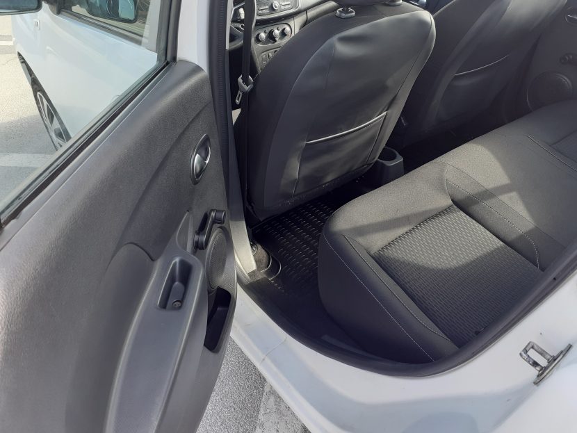 DACIA LOGAN 0.9 Benzina 90 CP - imagine 5