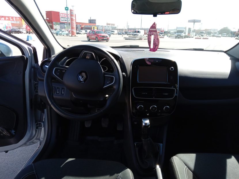 RENAULT CLIO 1.5 Diesel 90 CP - imagine 3