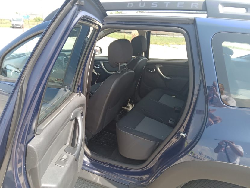 DACIA DUSTER 1.5 Diesel 109 CP - imagine 5