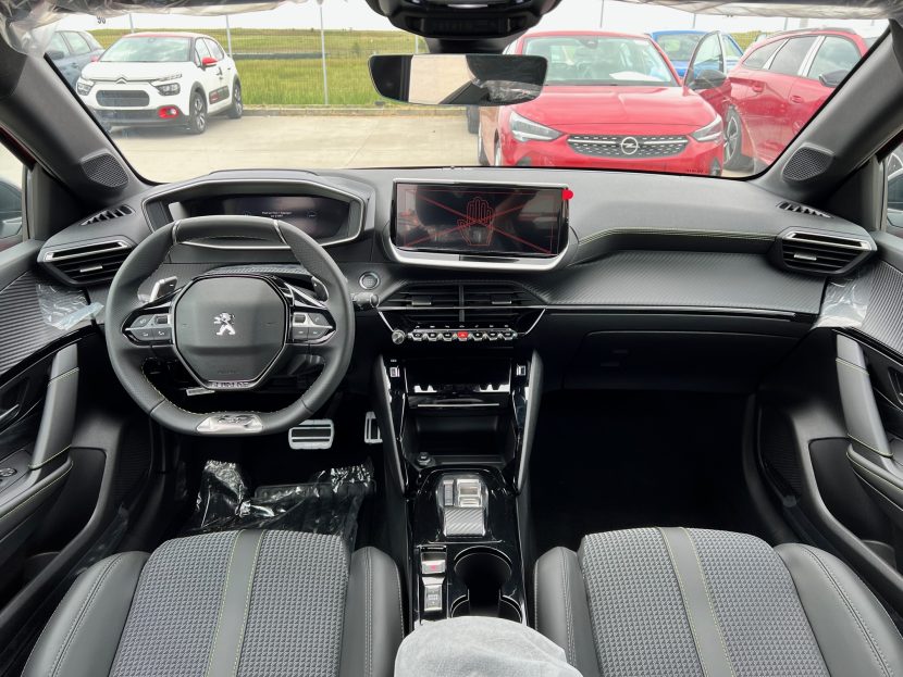 PEUGEOT 208 GT 1.2 Benzina 100 CP - imagine 3