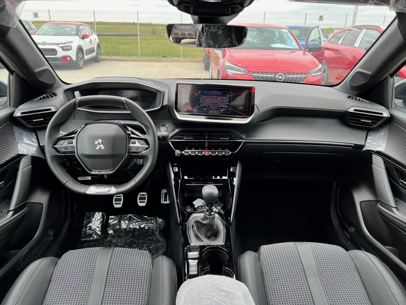 PEUGEOT 208 GT 1.5 Diesel 100 CP - imagine 3