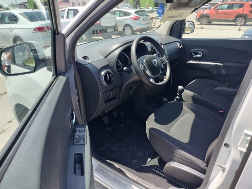 DACIA LODGY 1.5 Diesel 110 CP - imagine 4