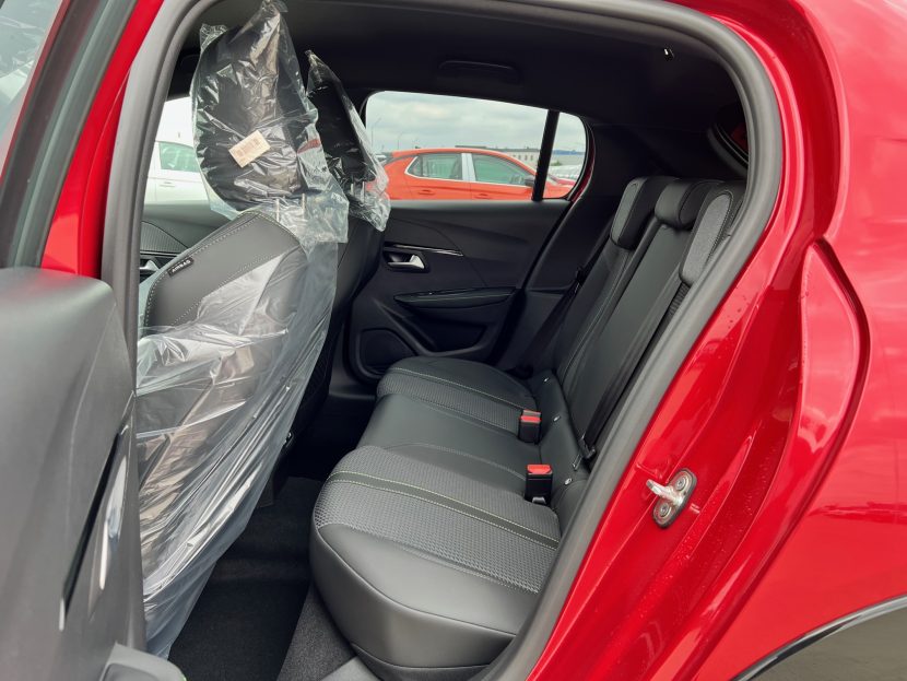PEUGEOT 208 GT 1.2 Benzina 100 CP - imagine 5