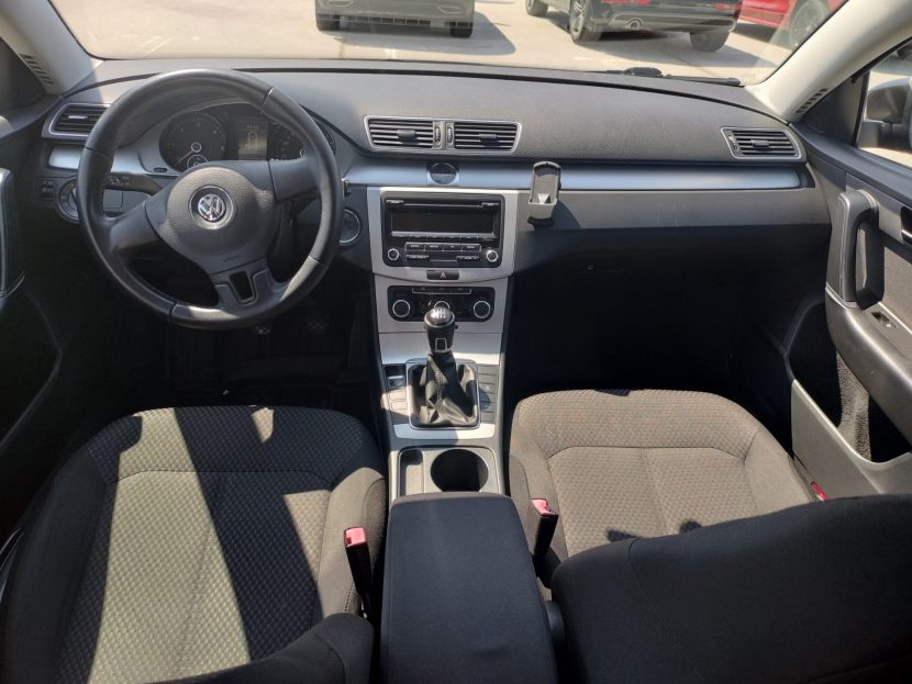 VOLKSWAGEN PASSAT 1.6 Diesel 105 CP - imagine 3