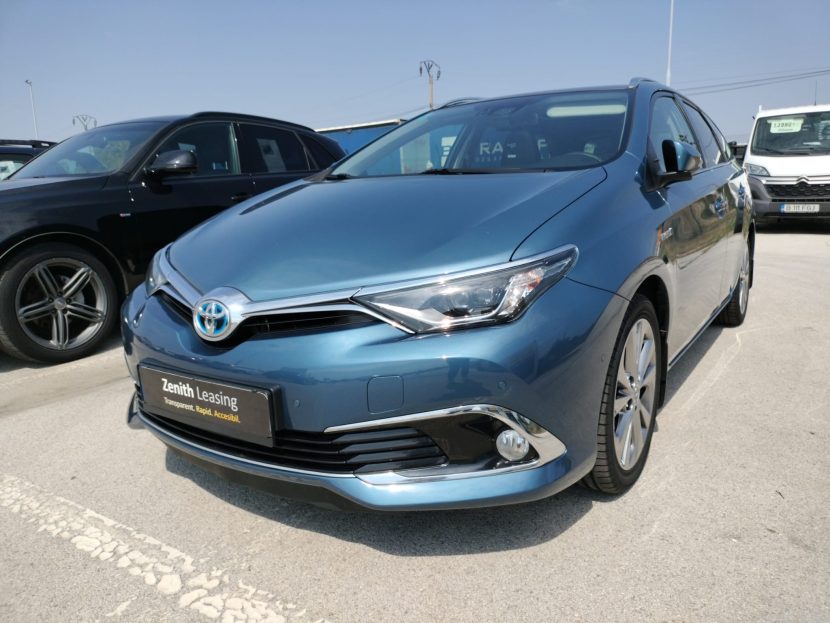 TOYOTA AURIS 1.8 HYBRID 99 CP