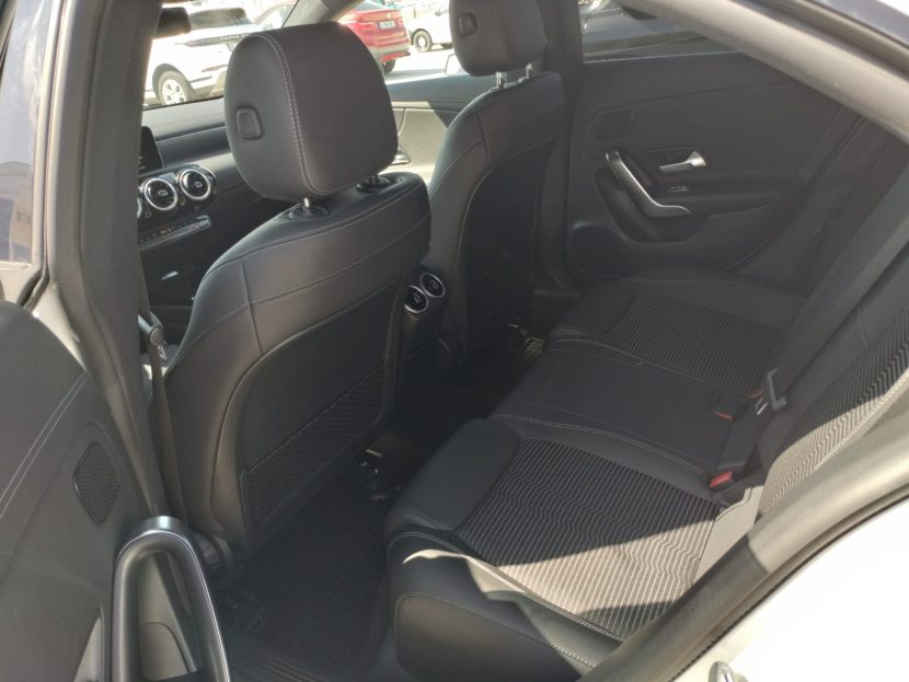 MERCEDES-BENZ CLA 200 1.3 Benzina163 CP - imagine 5