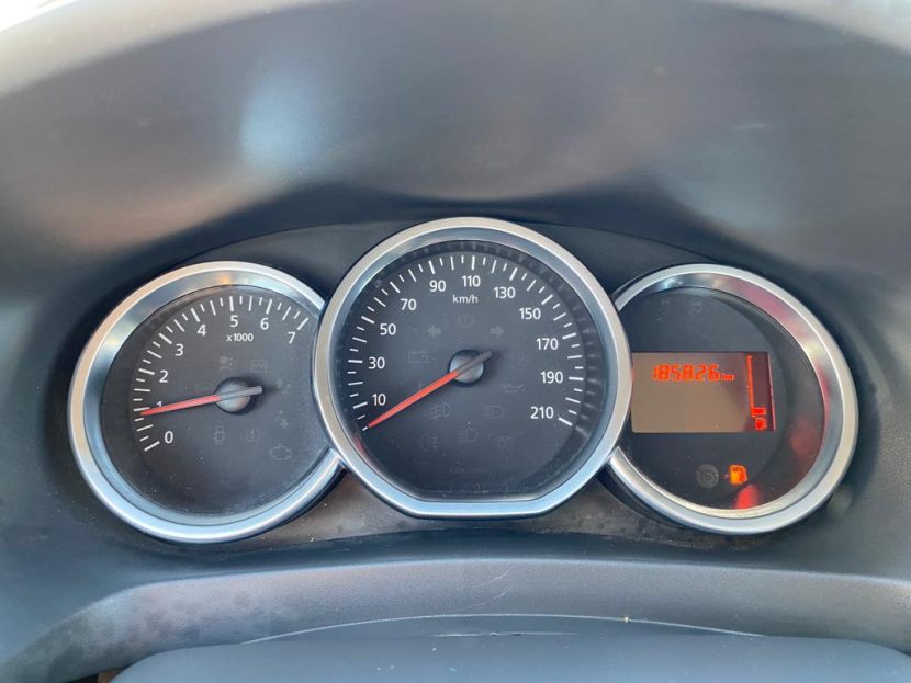 DACIA LOGAN 0.9 Benzina 90 CP - imagine 6