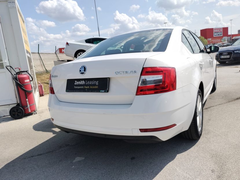 SKODA OCTAVIA 1.6 Diesel 115 CP - imagine 2