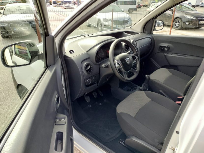 DACIA DOKKER 1.5 Diesel 75 CP - imagine 4