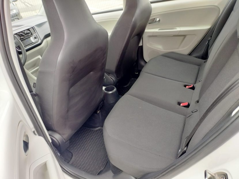 VOLKSWAGEN UP! 1.0 Benzina 75 CP - imagine 5