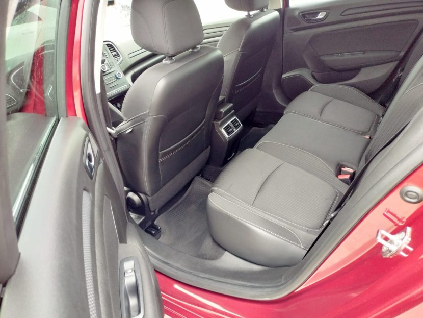 RENAULT MEGANE 1.2 Benzina 132 CP - imagine 5