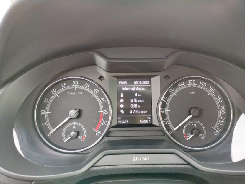 SKODA OCTAVIA 1.6 Diesel 110 CP - imagine 6
