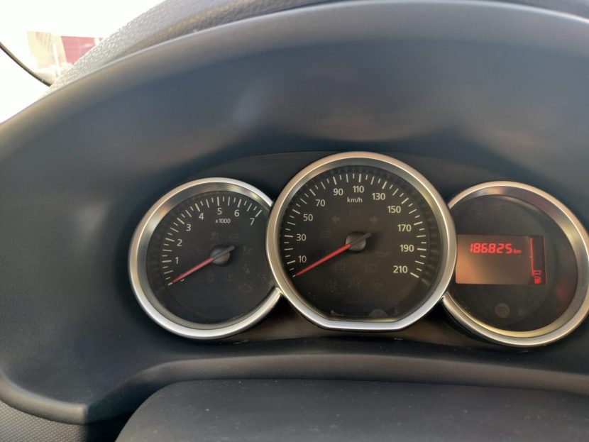 DACIA LOGAN 1.5 Diesel 75 CP - imagine 6