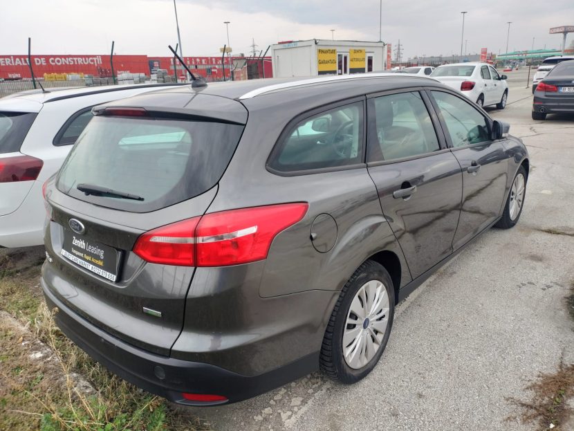 FORD FOCUS 1.0 Benzina 125 CP - imagine 2