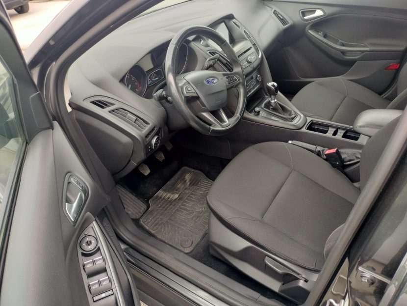FORD FOCUS 1.0 Benzina 125 CP - imagine 4