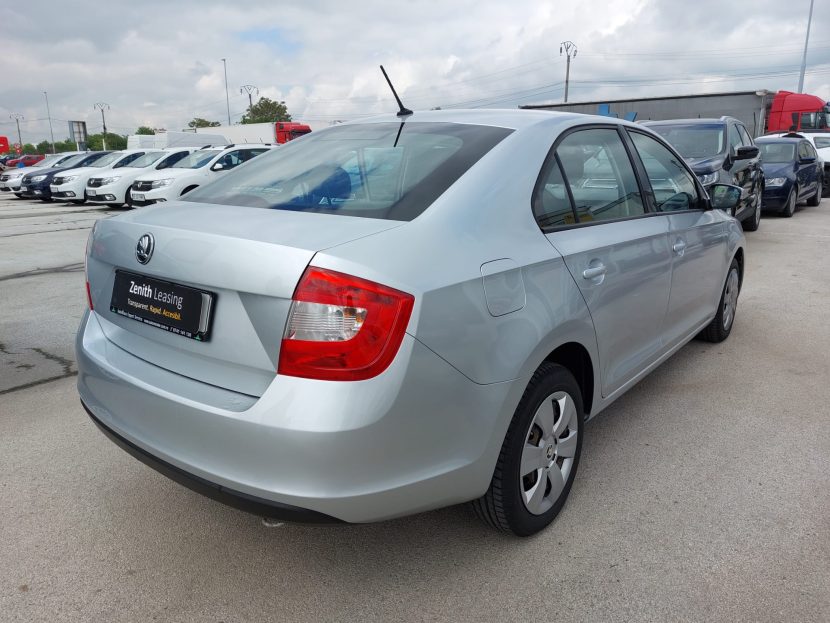 SKODA RAPID 1.4 Diesel 90 CP - imagine 2