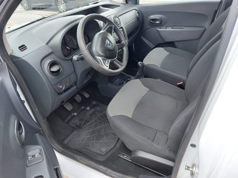 DACIA DOKKER 1.5 Diesel 75 CP - imagine 4