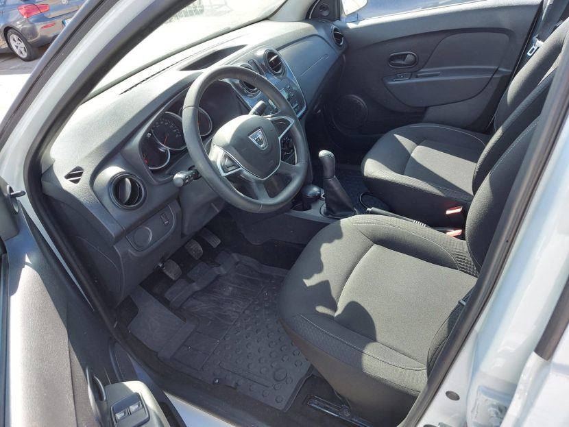 DACIA LOGAN 0.9 Benzina 90 CP - imagine 4