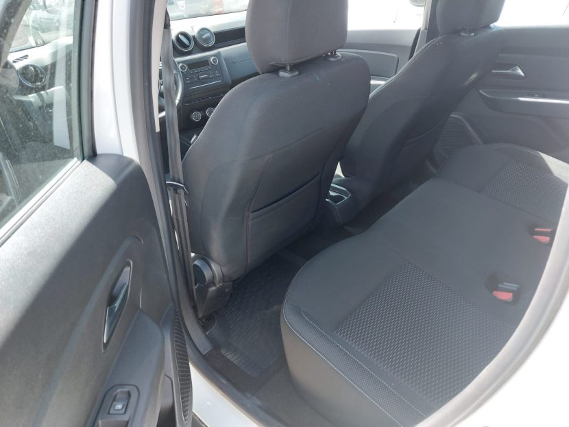 DACIA DUSTER 1.5 Diesel 115 CP - imagine 5
