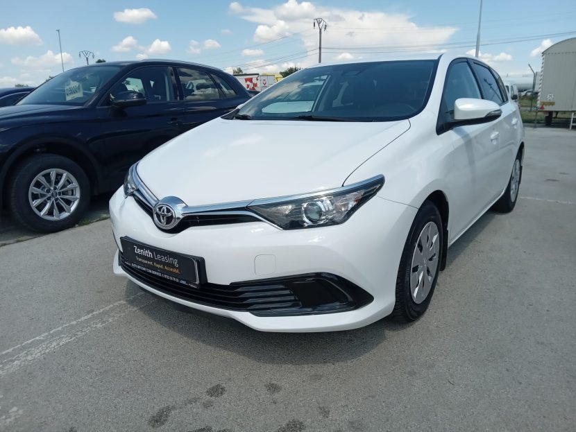 TOYOTA AURIS 1.4 Benzina 100 CP