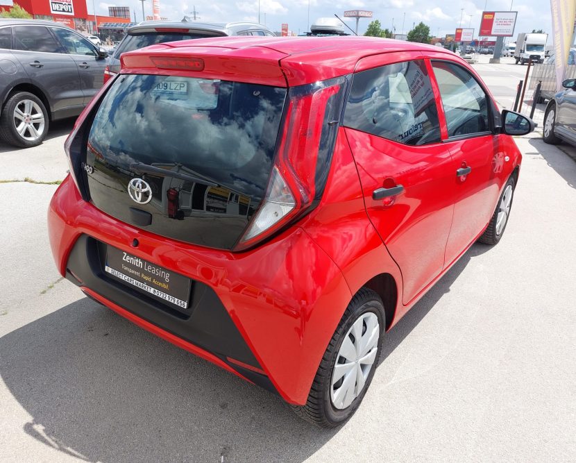 TOYOTA AYGO 1.0 Benzina 72 CP - imagine 2