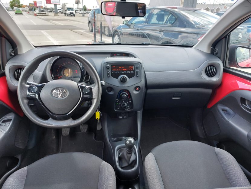 TOYOTA AYGO 1.0 Benzina 72 CP - imagine 3