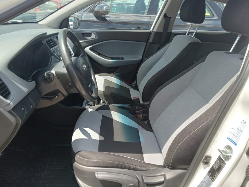HYUNDAI I20 1.3 Benzina 85 CP - imagine 4