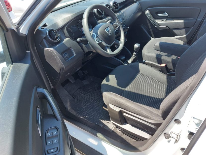 DACIA DUSTER 1.5 Diesel 115 CP - imagine 4