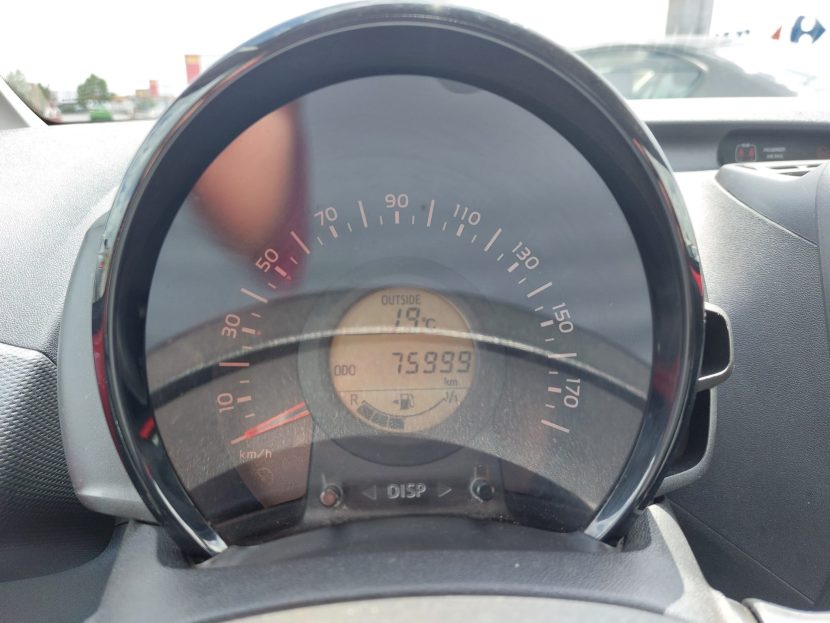 TOYOTA AYGO 1.0 Benzina 72 CP - imagine 6