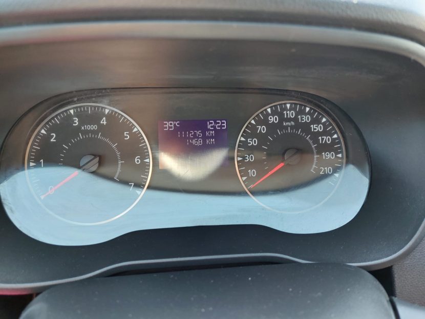 DACIA DUSTER 1.5 Diesel 115 CP - imagine 6